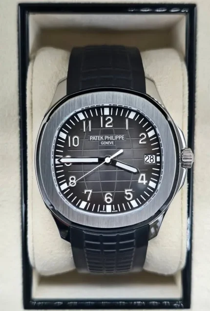 Patek Philippe Aquanaut, New, Unworn, Full Set, REF 5167A-001