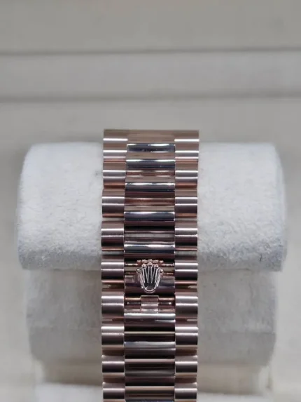 Rolex Day-Date 40 228235-6