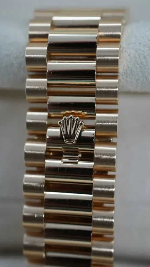 Rolex Day-Date 40 Gold, Green Arabic Dial, 2025, New Unworn Full Set REF 228238-6