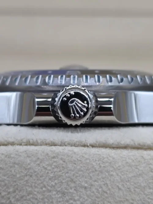 Rolex GMT-Master II BATGIRL 126710BLNR-4