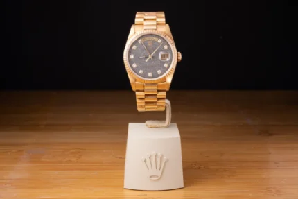 1986 Rolex Day-Date Fossil (crack) dial Box Papers AW2943