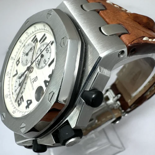 Audemars Piguet Royal Oak Offshore Chronograph 42mm Safari Steel Leather Band (3)