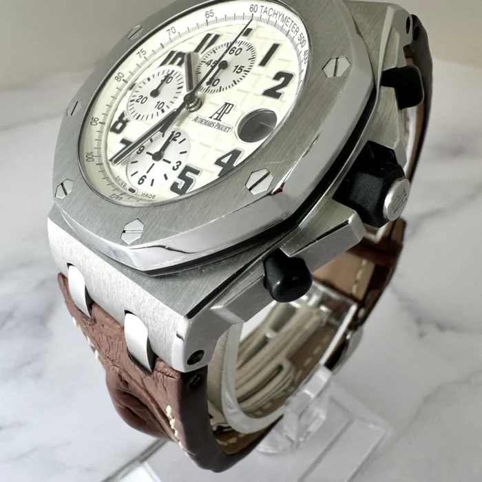 Audemars Piguet Royal Oak Offshore Chronograph 42mm Safari Steel Leather Band (4)