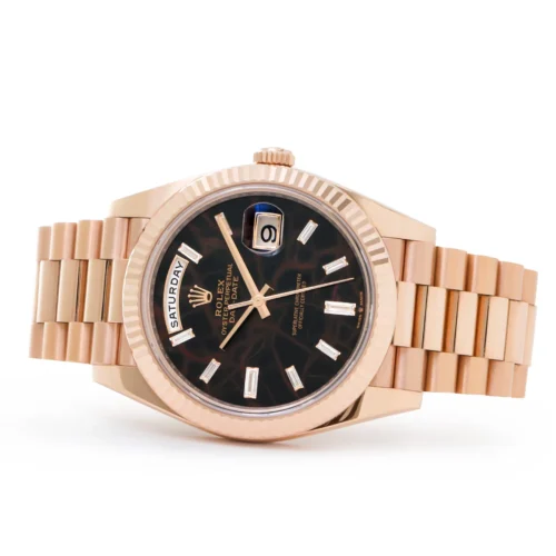 Rolex Day-Date 228235 Everose gold case side profile
