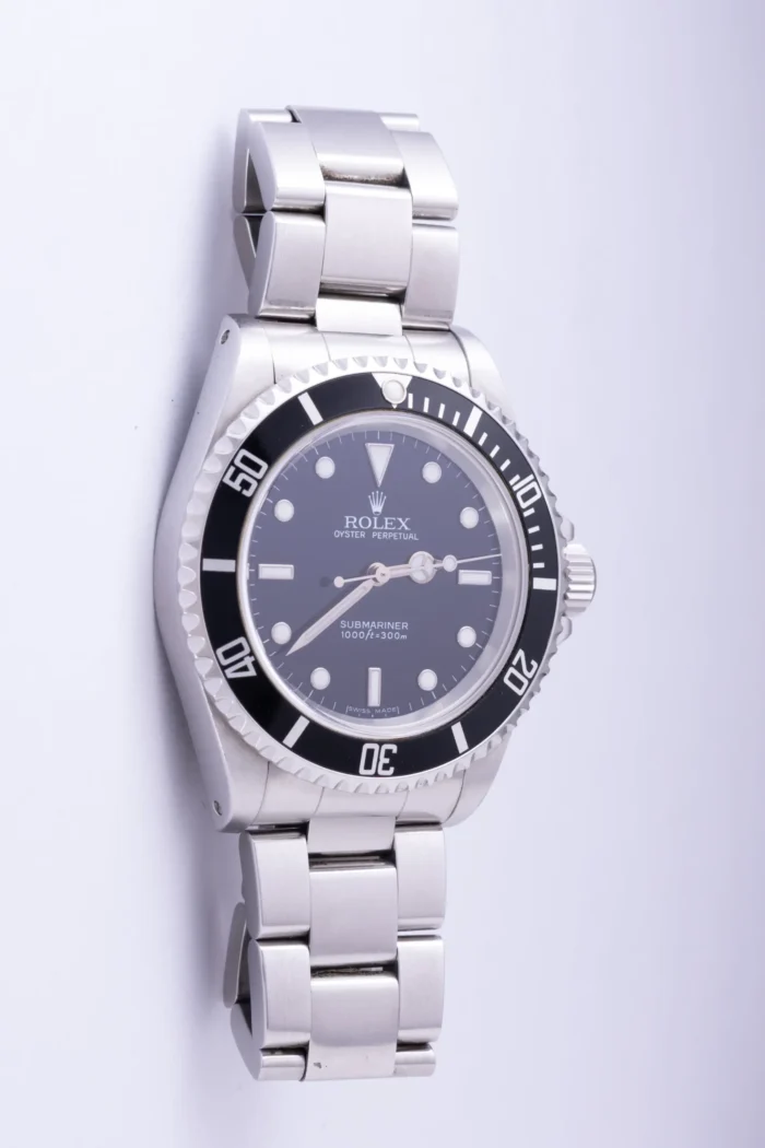 2006 Rolex Submariner 14060M Box and papers AW29586