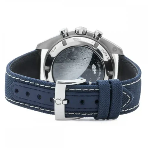 Omega Speedmaster Silver Snoopy 310.32.42.50.02.001 blue nylon strap clasp closed